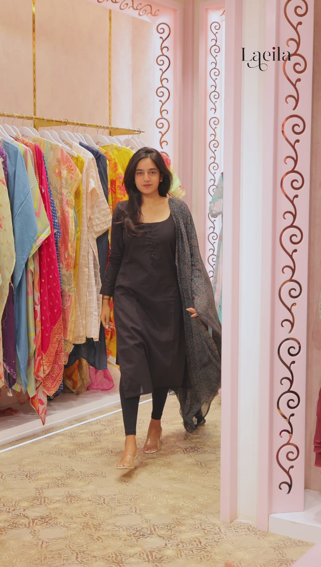 Black top with Dupatta